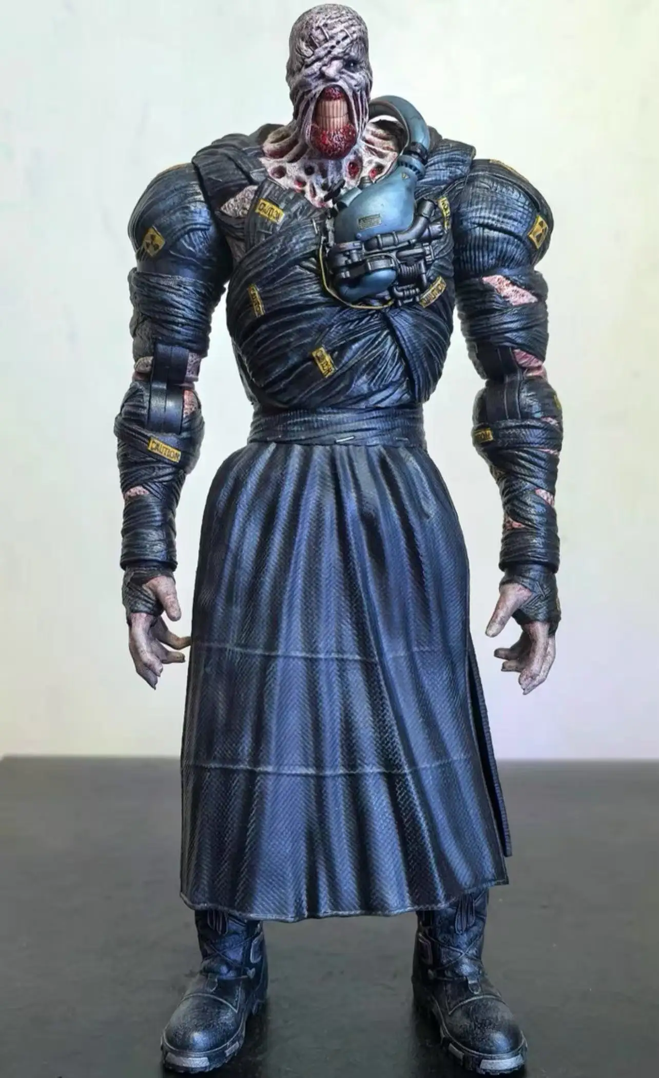 

In stock Patriot Studio 1/12 scale Zombie Nemesis BIG BOSS Licker Action Figures Toy Gift Collection