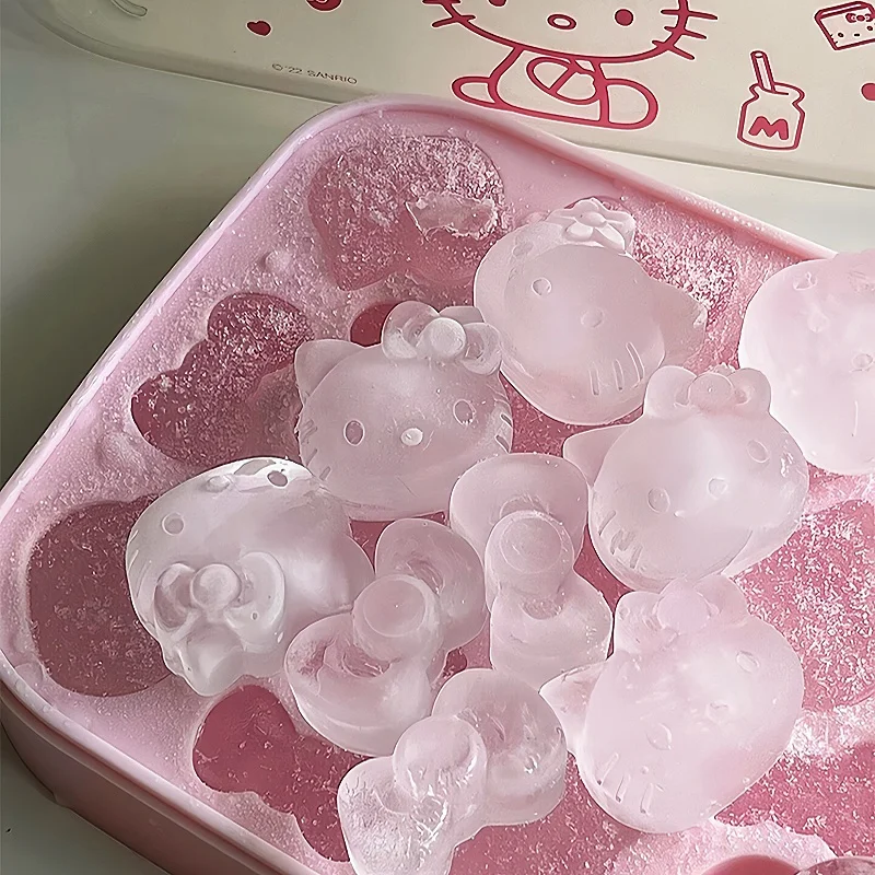 

Hello Kitty Sanrio Ice Cube Mold Food Grade Silicone With Lid Storage Ice Boxes Cake Mold Baking Tool Household Cute Kitche Gift