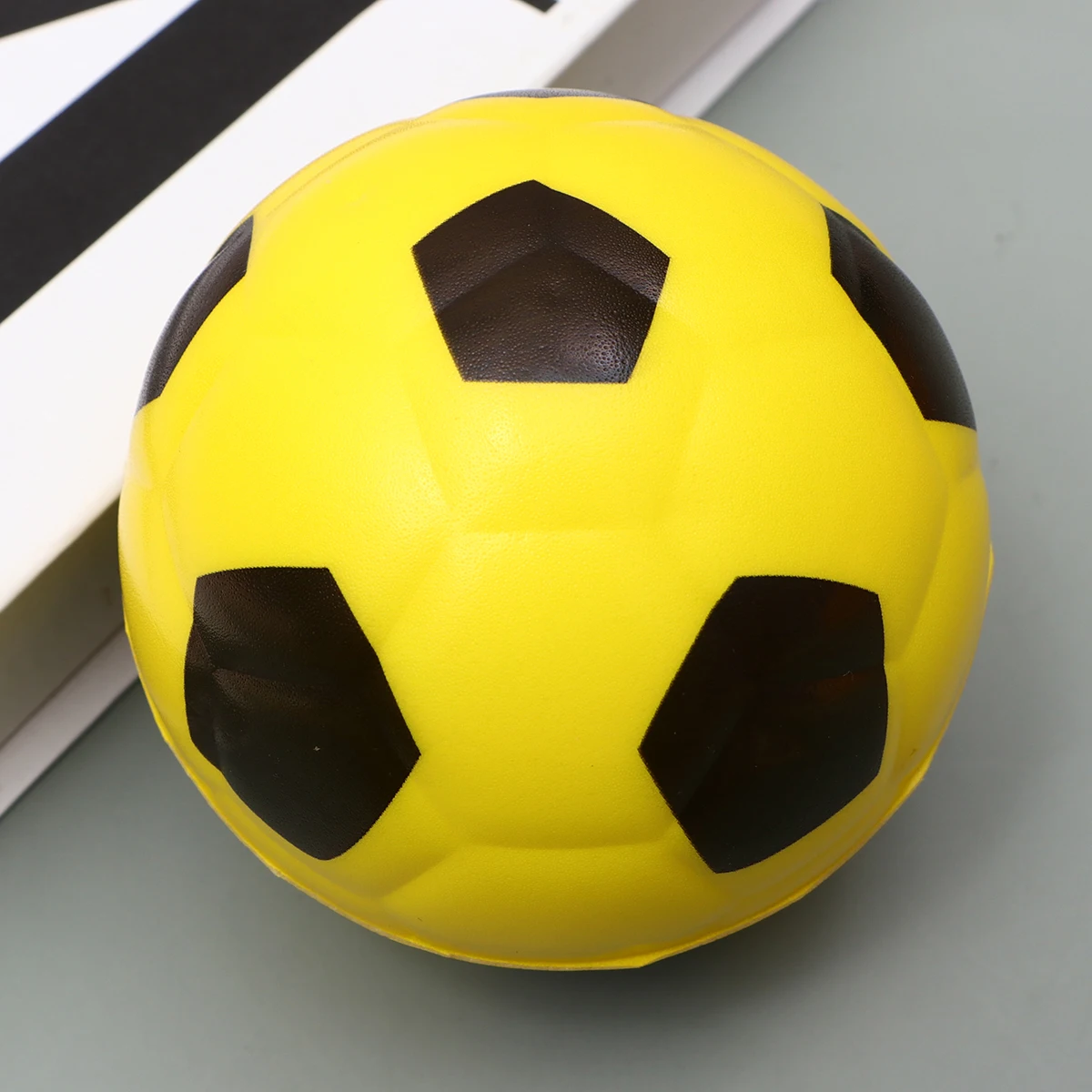 Esponja sólida futebol 10cm bolas do plutônio brinquedo esportivo crianças novidade diversão ao ar livre mini bola de futebol conjunto melhorar habilidades