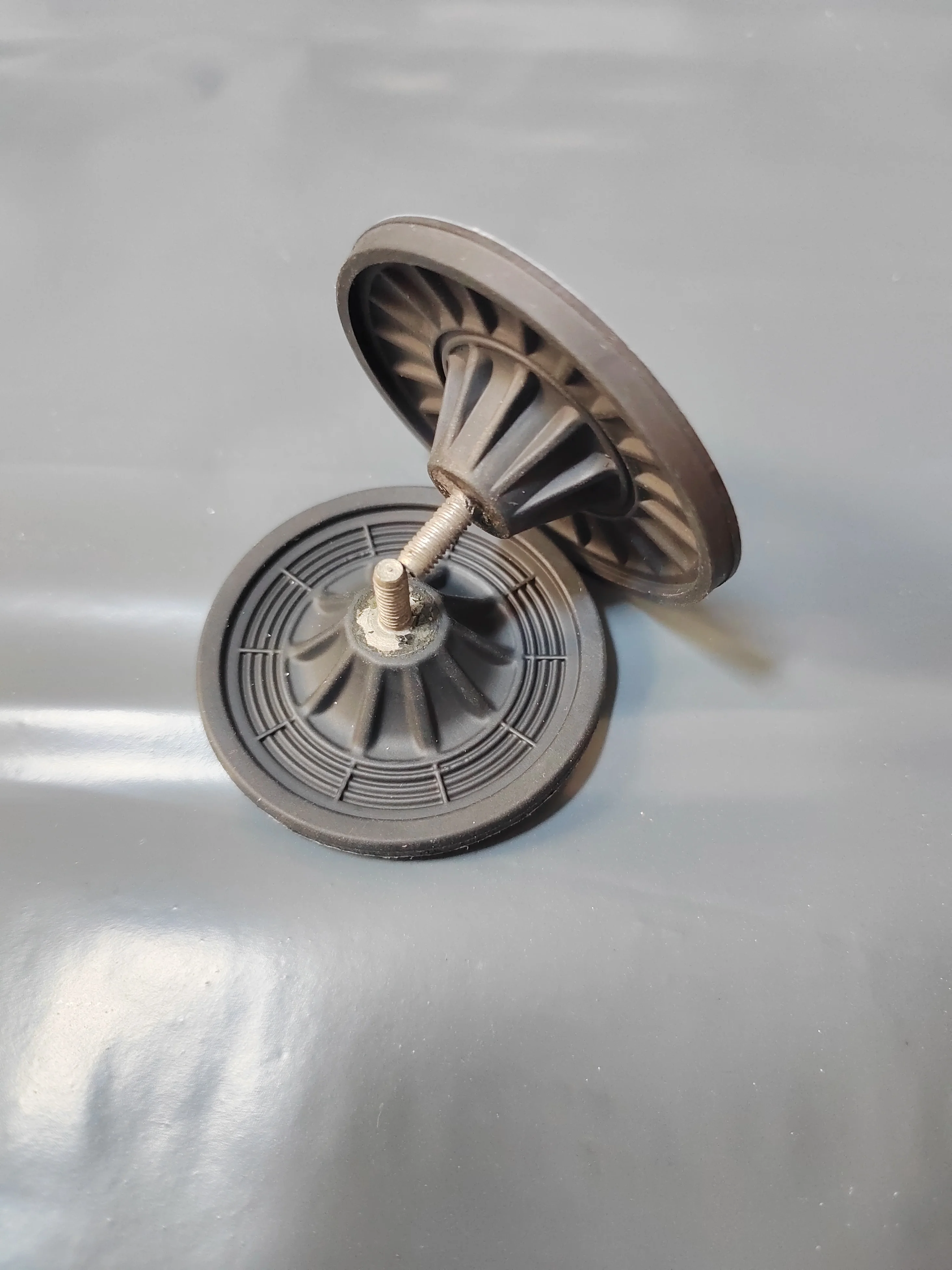 

1 шт. 28 мм 41 мм 45 мм 50 мм 53 мм 65 мм 75 мм 78 мм 79,5 мм 100 мм 110 мм диафрагма для мембранного вакуумного насоса KNF