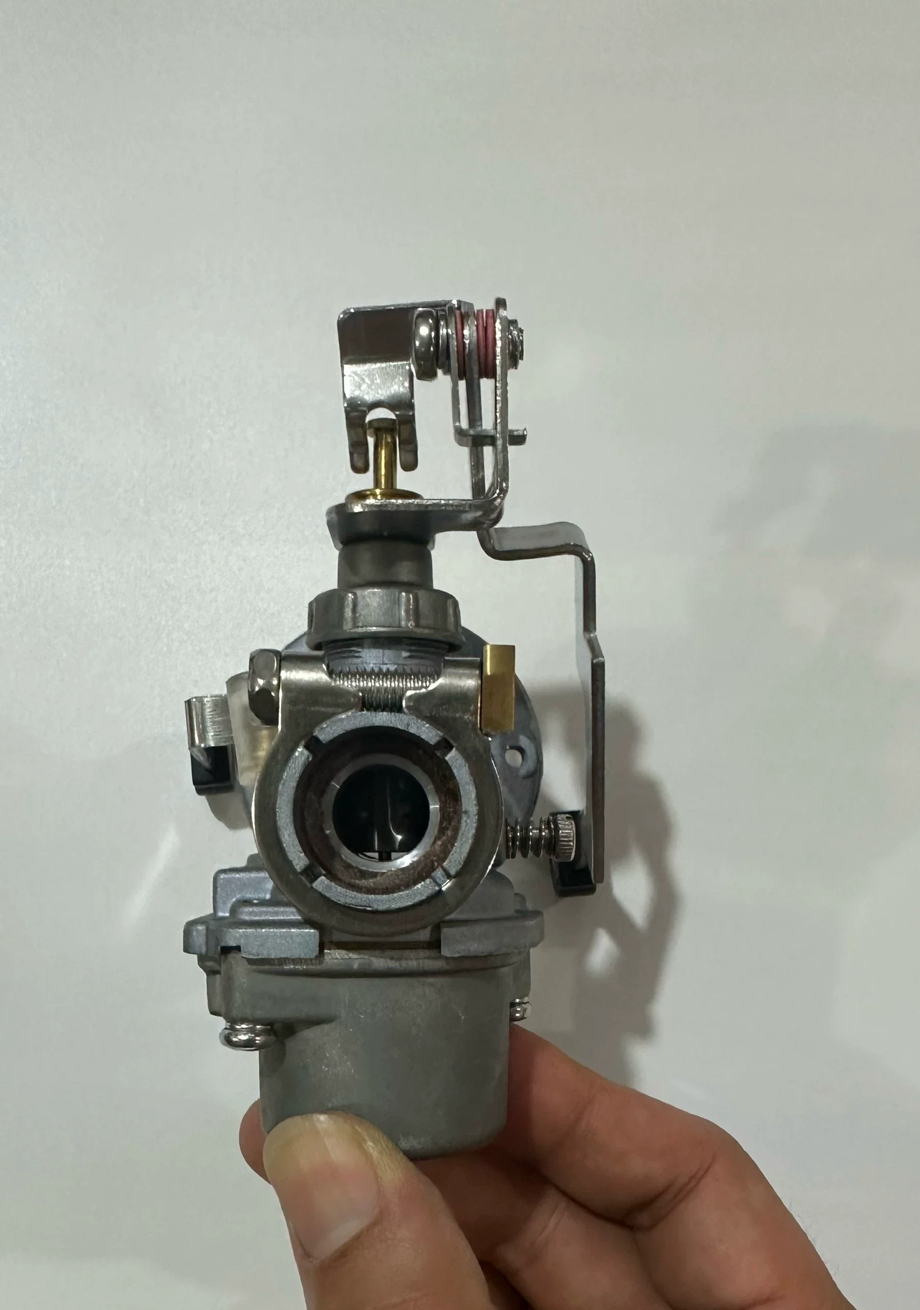 Free Shipping Outbaord Motors Carburetor Parts For Tohatsu 2 Stroke 3.5HP, Hidea Old Version 2 Stroke 4HP Outboard Engines