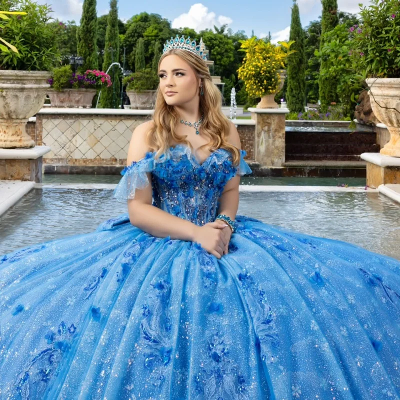 Niebieskie Błyszczące Sukienki Quinceanera Suknia Balowa Odkryte Ramiona Aplikacje Cekinowe Koronka Koraliki Kryształ Tiul Słodka Sukienka na 16 Urodziny Vestidos 15