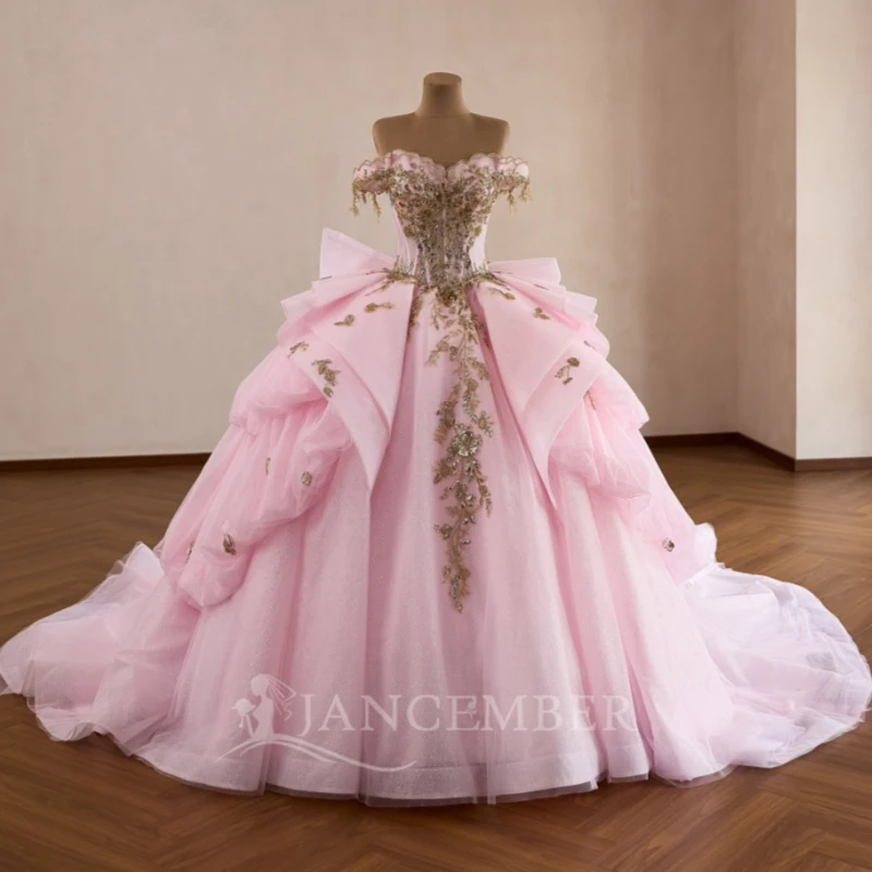 

Pink Shiny Ball Gown Quinceanera Dresses Gold Applique Lace Beading Crystal Bow Tull Corset Off Shoulder Sweet 16 Dress Vestidos