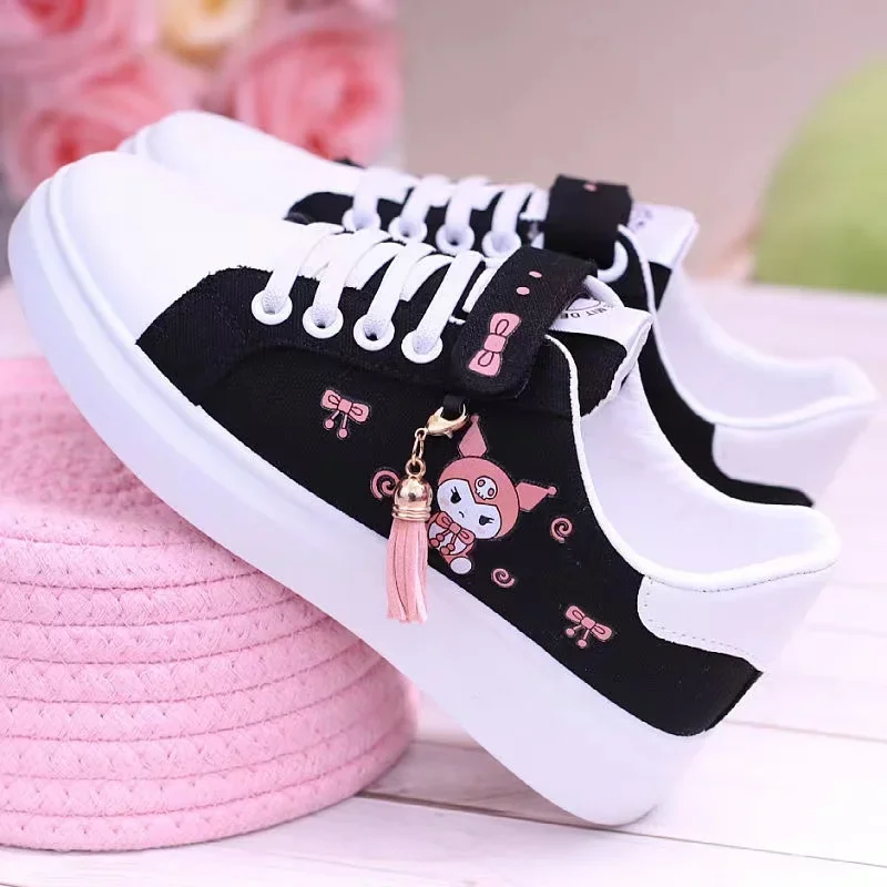 New Kuromi Canvas Shoes Kawaii 2023 Spring Autumn Low Top Girls Sneakers Trend All-Match Student Sports Shoes Children\'s Gifts