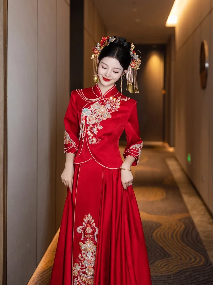 Bride's dress new Chinese-style wedding toasting and a sense of style