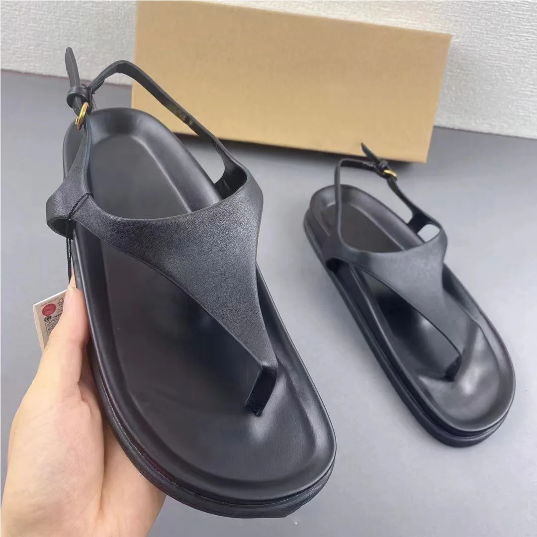 New women's shoes flip flops flat shoes versatile casual thick soled sandals