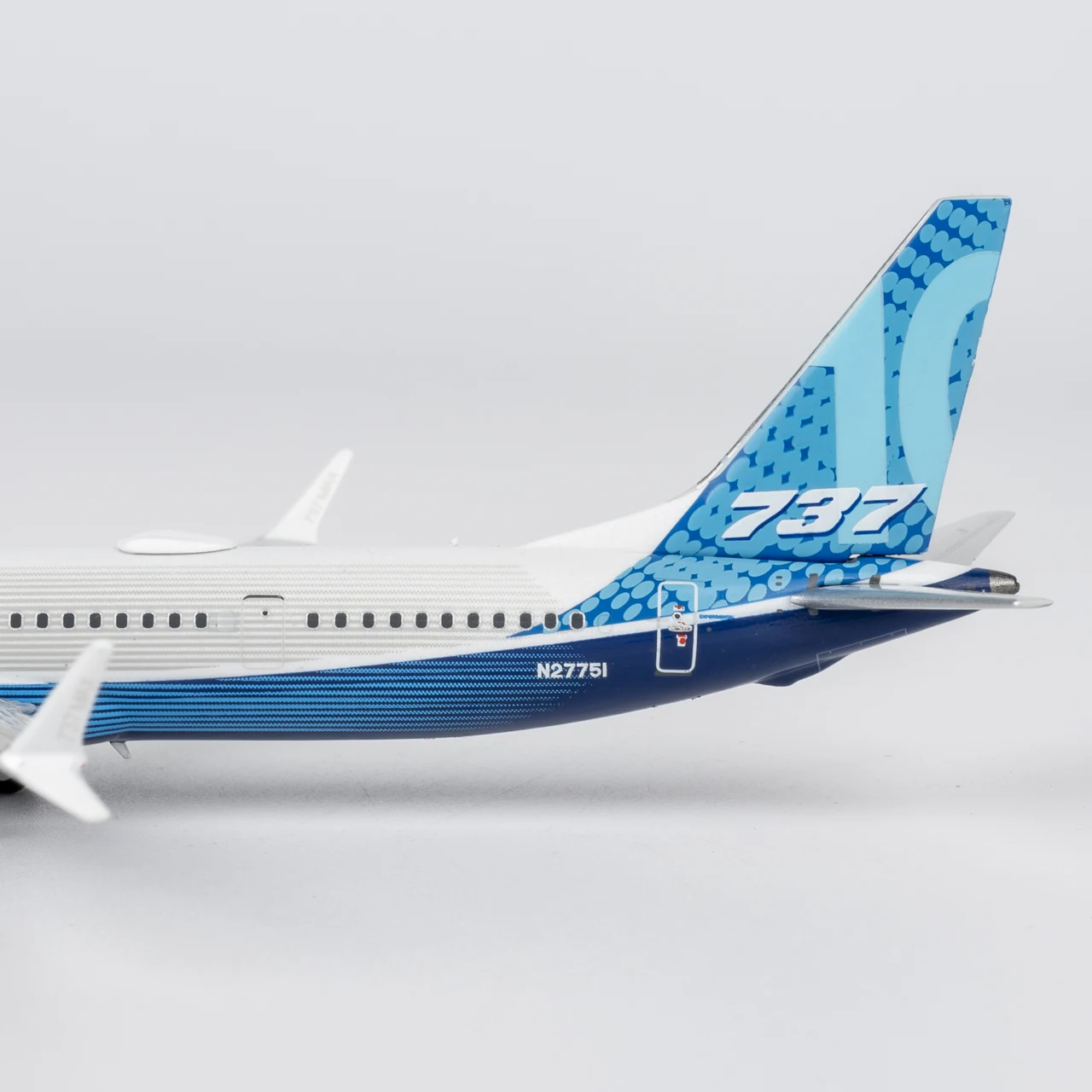 90004 سبيكة تحصيل طائرة هدية NG نماذج 1:400 بوينغ "لون المنزل" B737 ماكس 10 دييكاست طائرة نموذج طائرة N27751