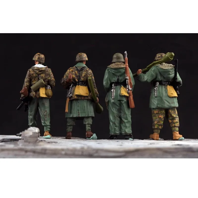 1/72 Scale Resin Germany Winter Soldiers March 4pcs Action Figures Model Toy DIY Scene Accessory Dolls Action Figurte Fans