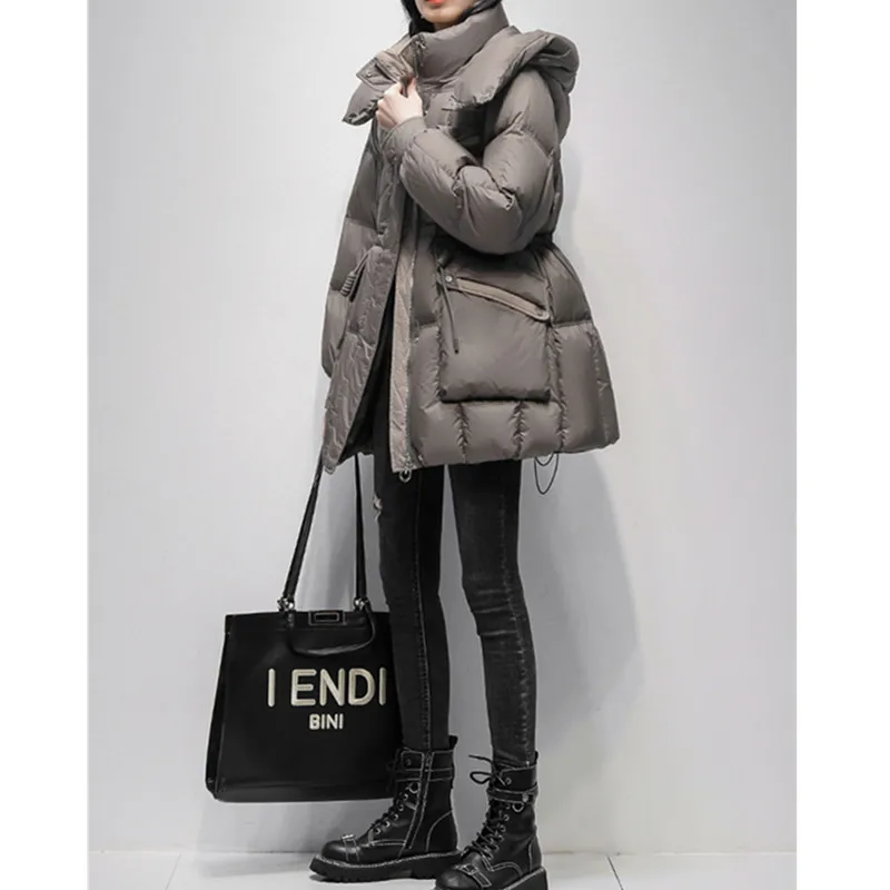 Short Down Jacket For women Winter 2025 New Korean version Loose 90 White duck down waist Hooded Fashion Thicken Coat Female