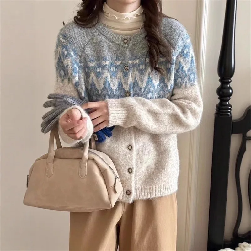 

Blouses Jackets Knitwear Women's Spring Autumn Winter Design Jacquard Trendy Stylish Cardigans New Comfortable Niche Versatile