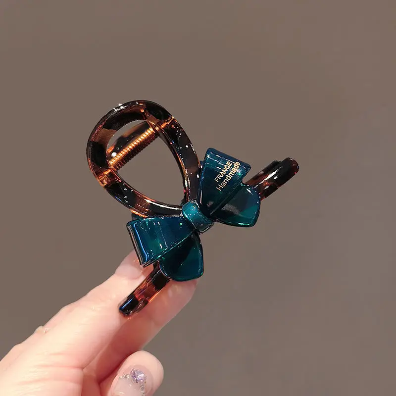 1pc Korean contrasting bow, medium shark clip, fashionable hot stamping letters, half tied hair clip, hair clip image 2