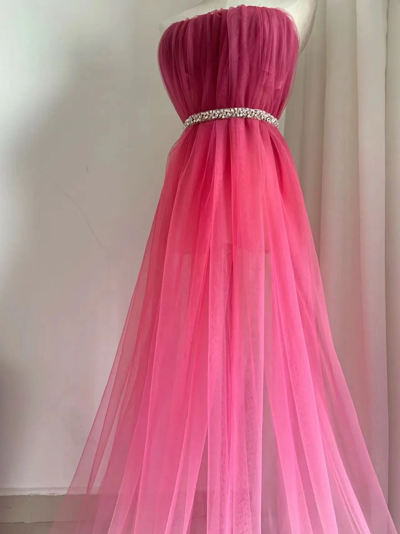 Free Shipping 5 Yards Ombre Colors Hot Pink to Off White Gradient Dip Dye Ramp Tulle Lace Fabric for Costume,Wedding Dress