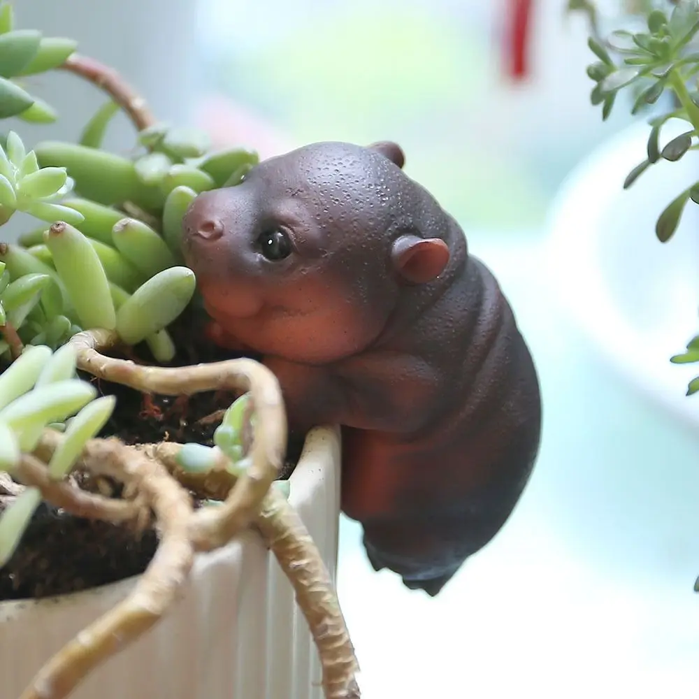 

Cartoon Small Animal Figurine Resin Crafts Handicraft Hippopotamus Hanging Flower Pot Cute Climbing Animal Statue