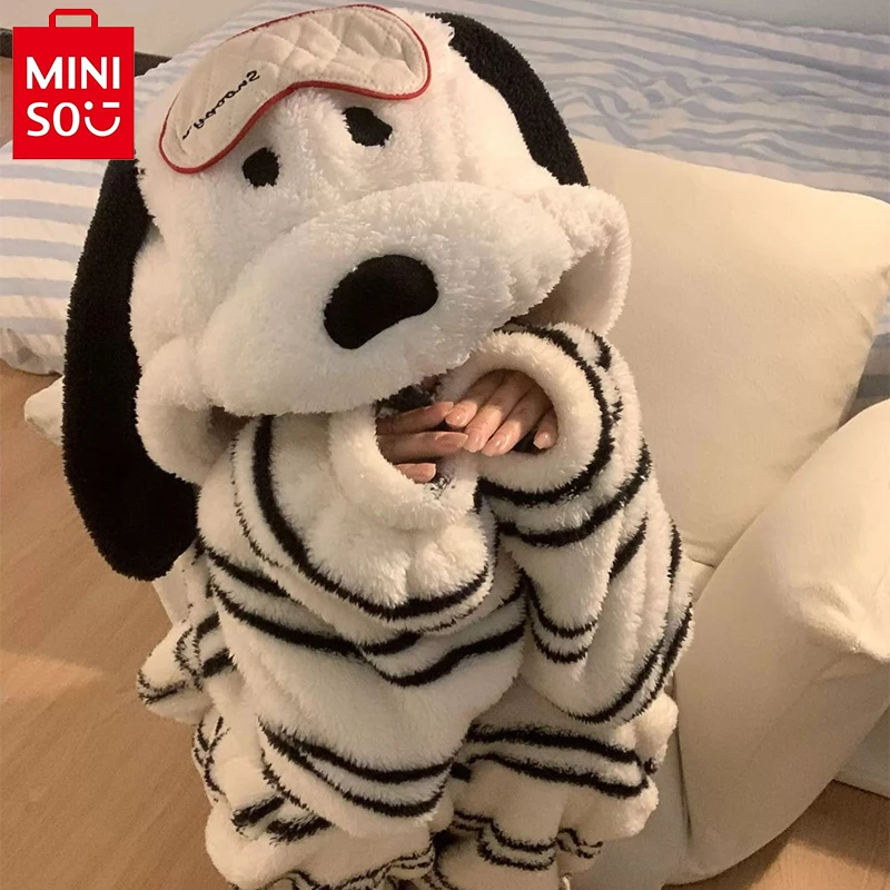 Cute Snoopy Pajamas Set Winter Pajamas Coral Velvet Hooded Pajamas Kawaii Plush Warm Home Clothes Set Comfortable Birthday Gift