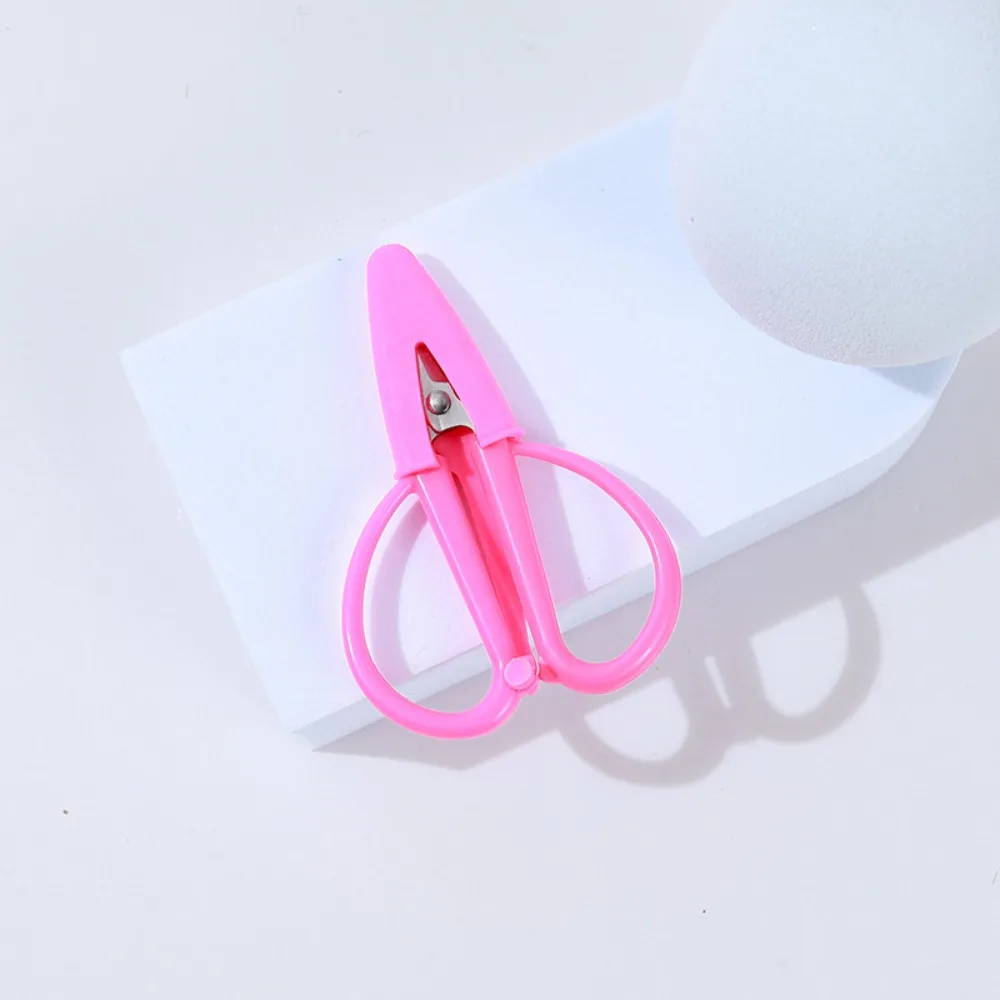 مقص صغير حاد من السيليكون بمقبض ناعم مع غطاء مقص حرفي محمول من الفولاذ المقاوم للصدأ مقص تفاصيل صغيرة