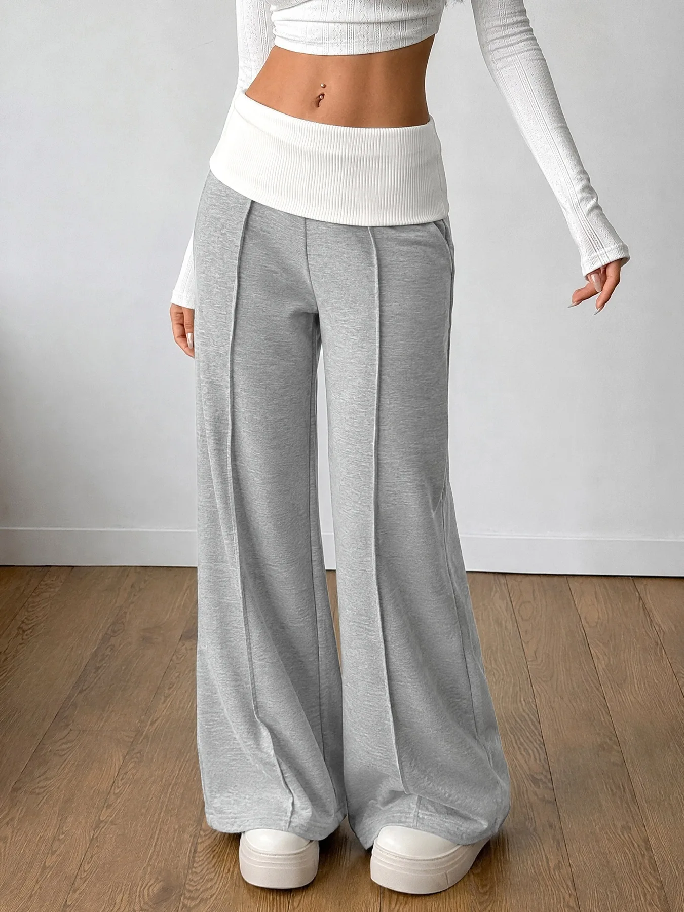 Women Fold Over Waist Wide Leg Sweatpants High Waist Seam Detail Flared Trousers Loose Casual Solid Color Streetwear Elastic Wai