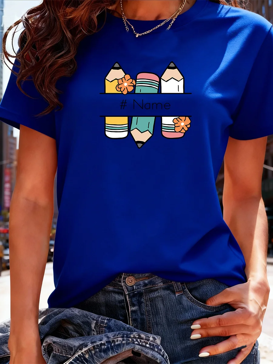 تي شيرت أبيض قصير الأكمام بنمط قلم رصاص ملون ونص اسم قابل للتخصيص للنساء #6