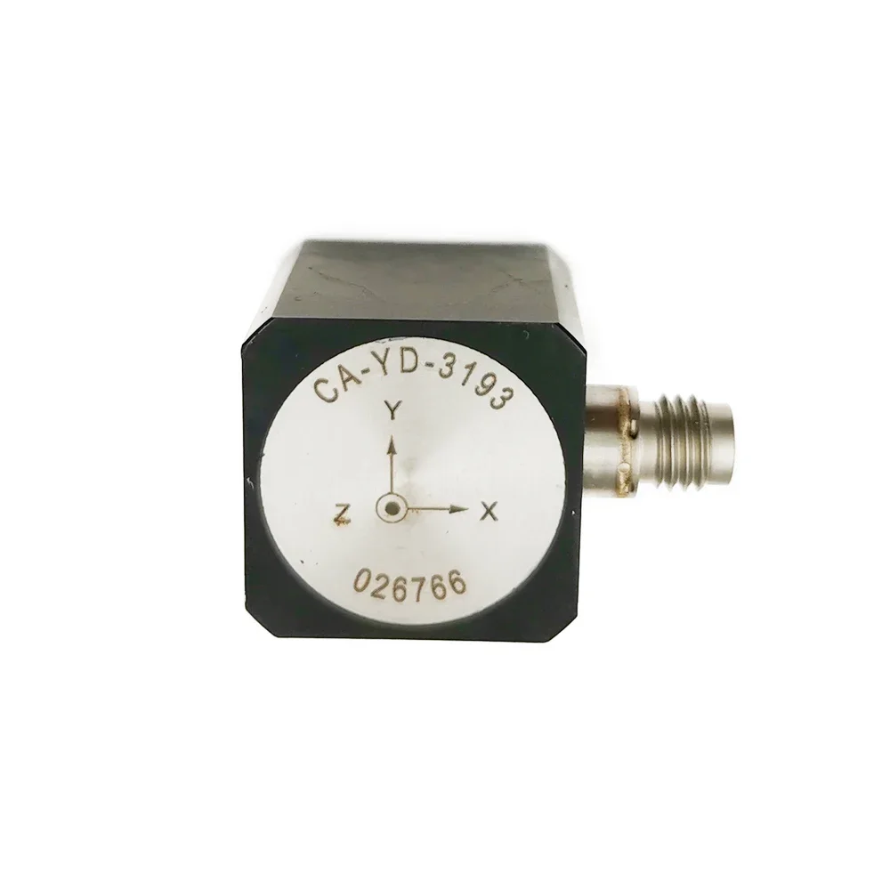 مقياس تسارع صغير ذو 3 محاور CA-YD-3193-5 100 جرام 50 ميجا فولت/جم مستشعر اهتزاز IEPE