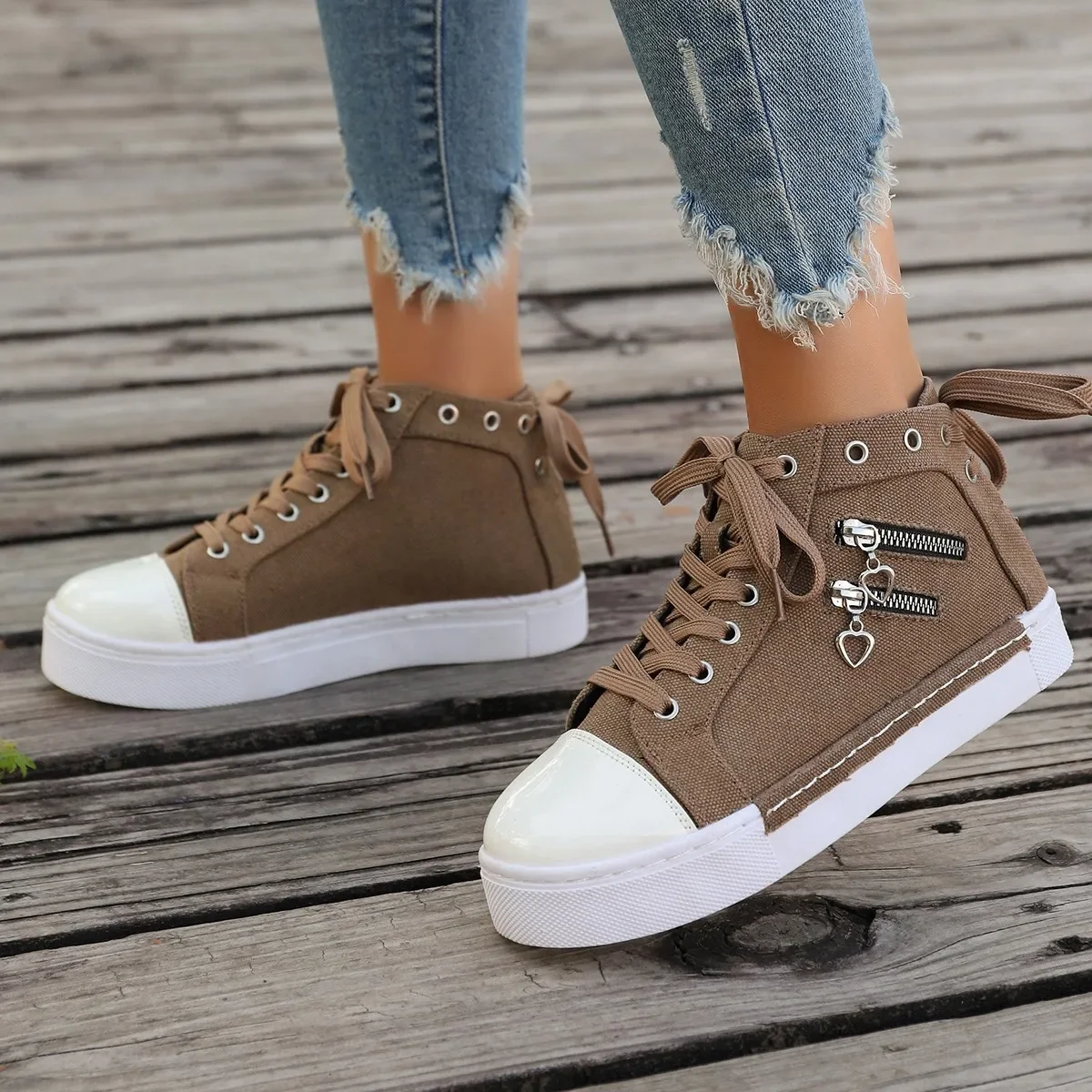 Damen flache Schuhe neue Mode Tennis Leinwand Damen Freizeit schuhe High Top Frau Turnschuhe schnüren Plateaus chuhe atmungsaktiv