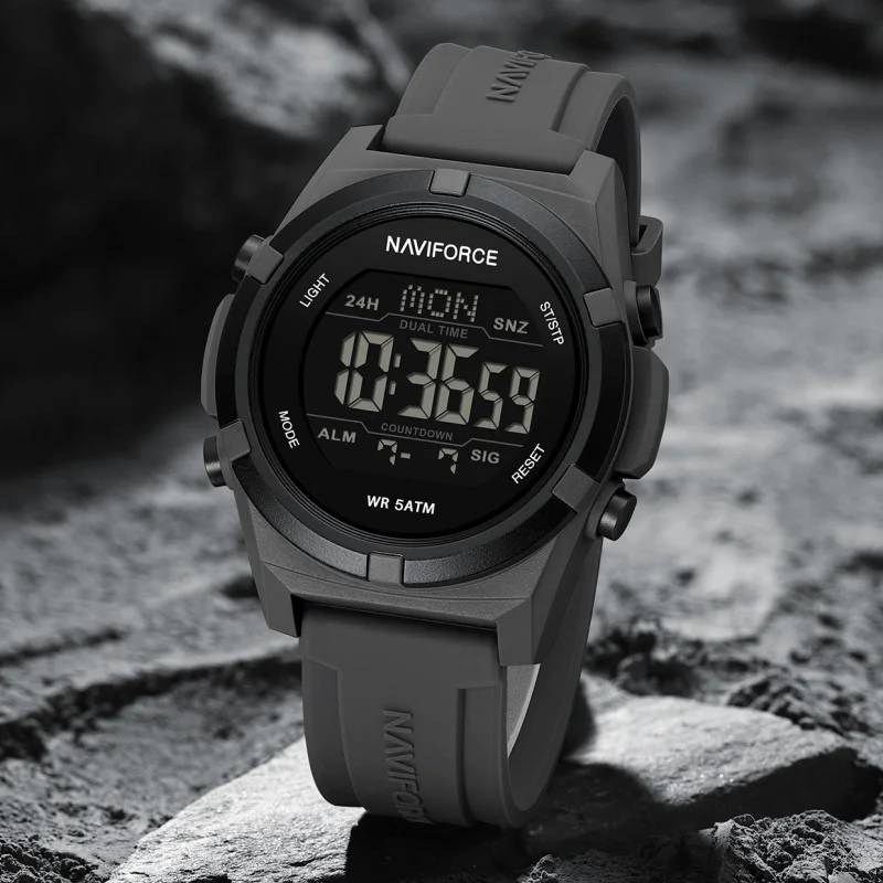 

NAVIFORCE Роскошные мужские часы, модные водонепроницаемые кварцевые мужские часы с силиконовым ремешком, светящиеся спортивные автоматические простые часы с днем и датой