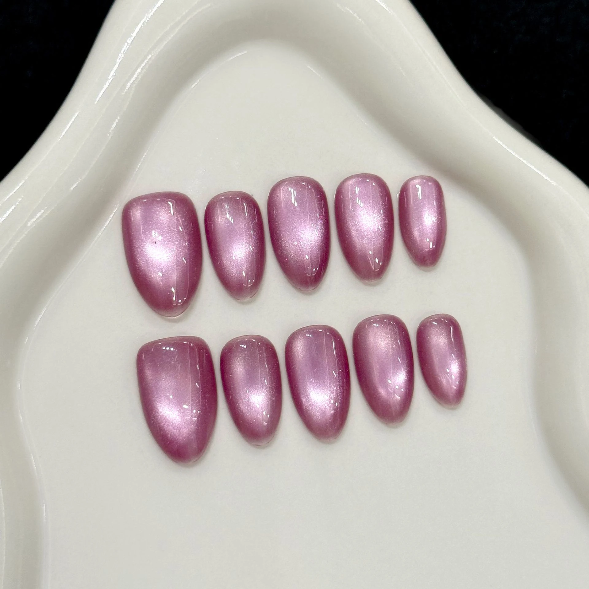 10Pcs Nude Color Almond Shiny - Nail Art Cat Eye Simple ulasan dan harga