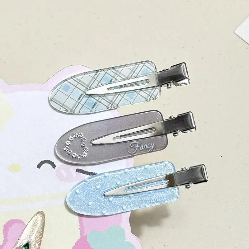 3-teilige, rautengemusterte, herzförmige Strass-Haarspange ohne Spuren an der Seite, Damen-Pony-Entenschnabel-Kopfbedeckung, Y2K-Geschenk – Detail 10