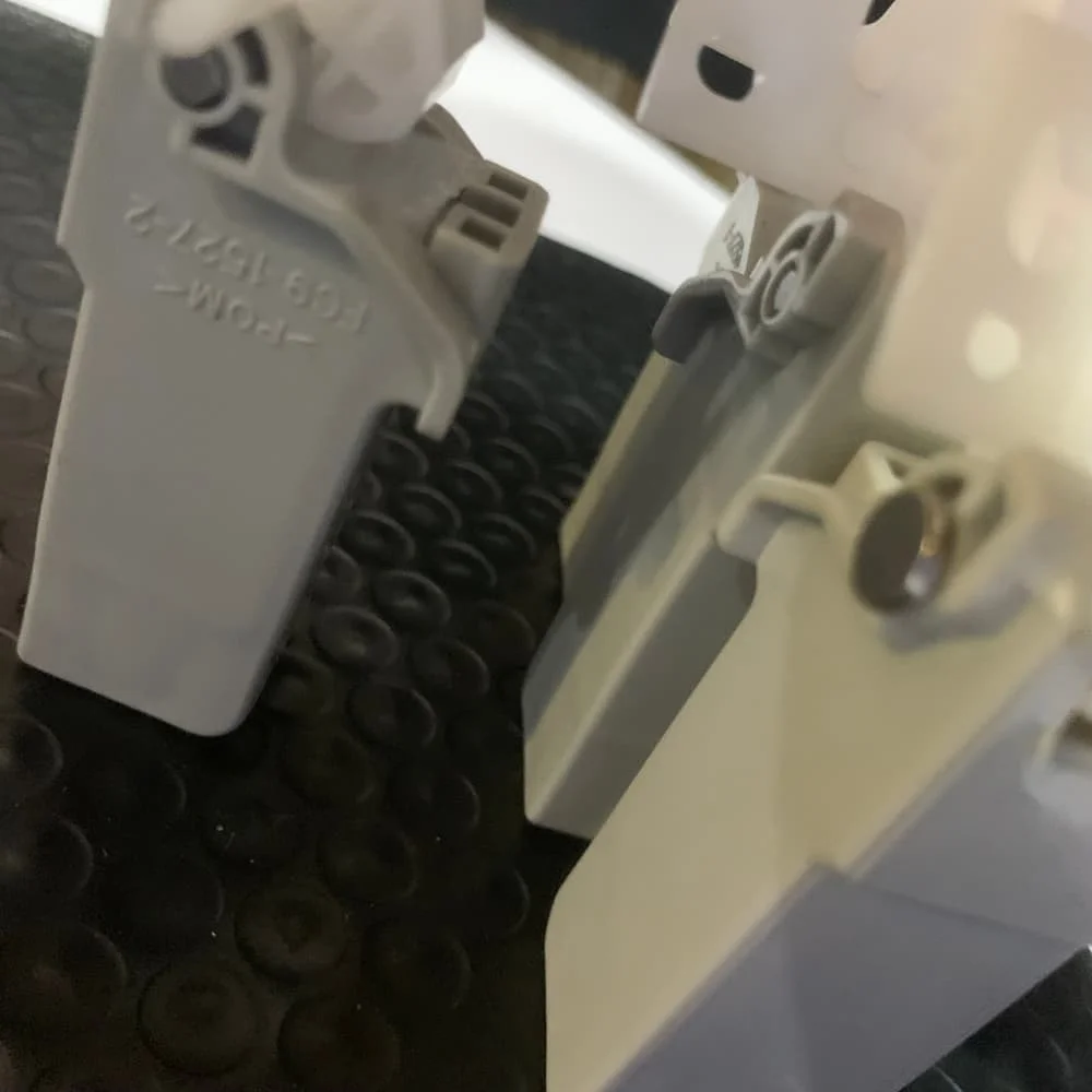 

10X FL3-6313-000 FL4-2050 Шарнир ADF правый левый для Canon IR 1430 1435 C1225 C1325 C1335 ADV C250 C350 C351 MF810 MF820 MF830