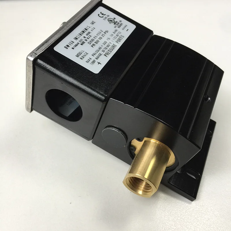 Differential Pressure Switch DXW-11-153-2 10-25PSI (0.69-1.72BAR)