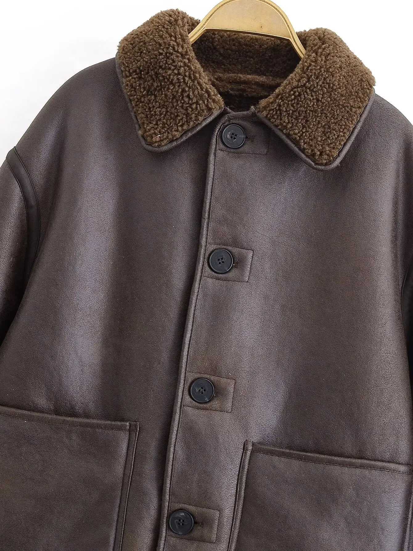 เสื้อแจ็คเก็ตหนังผู้หญิงสำหรับฤดูใบไม้ร่วงและฤดูหนาว แบบใส่ได้สองด้าน กระดุมแถวเดียว มีกระเป๋า แขนยาว เสื้อคลุม