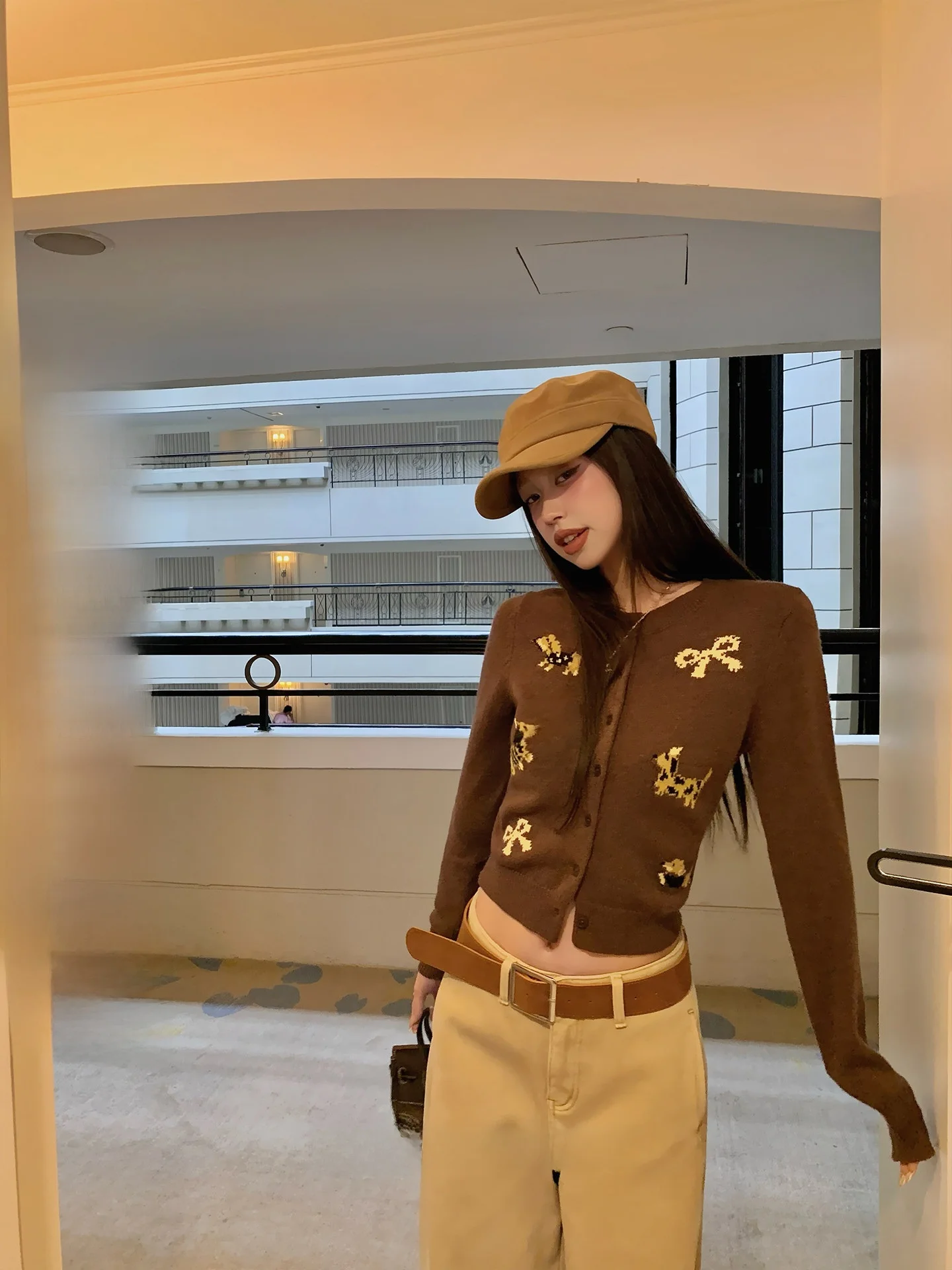 

Очаровательный вязаный свитер с винтажным рисунком собаки от 23TH ALTER, женская мода, смесь полиэстера и нейлона