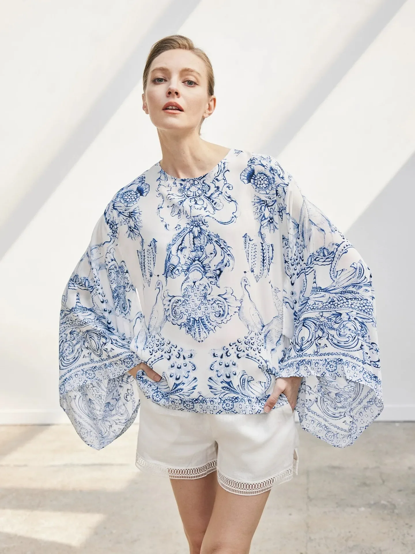 

Women’s Shirt 2024 New Spring Summer 100% Silk Flower Printed Loose Vintage Flare Long Sleeve Blouse