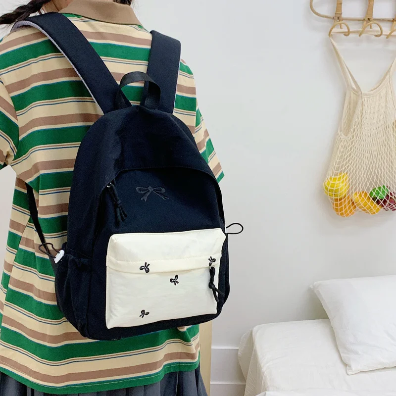 SchoolbaginsNiche high school girls with good looks and Korean-style simplicity2025New high school student backpack for girls