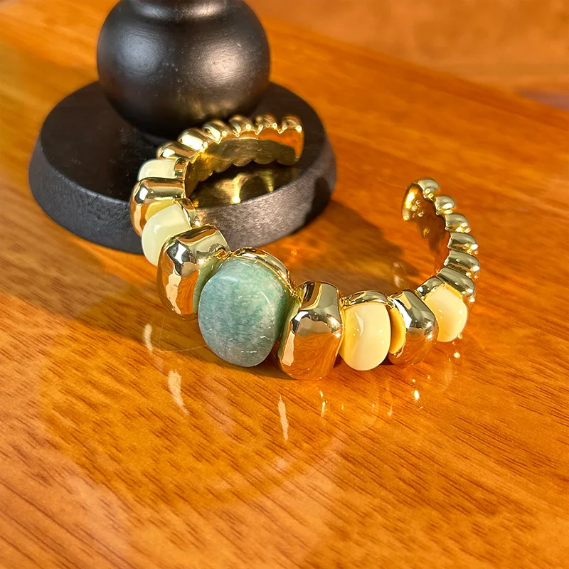 

Designer Trendy Gold-plated Natural Gemstone Open Bangles for Women Fashion Light Luxury High-quality Gemstone Women's Bracelet
