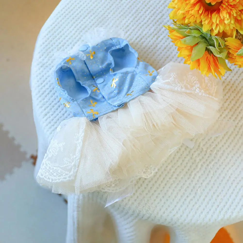 

High-quality Pet Apparel with Fine Workmanship Charming Dog Princess Dress with Breathable Mesh Splicing Bow for Wedding