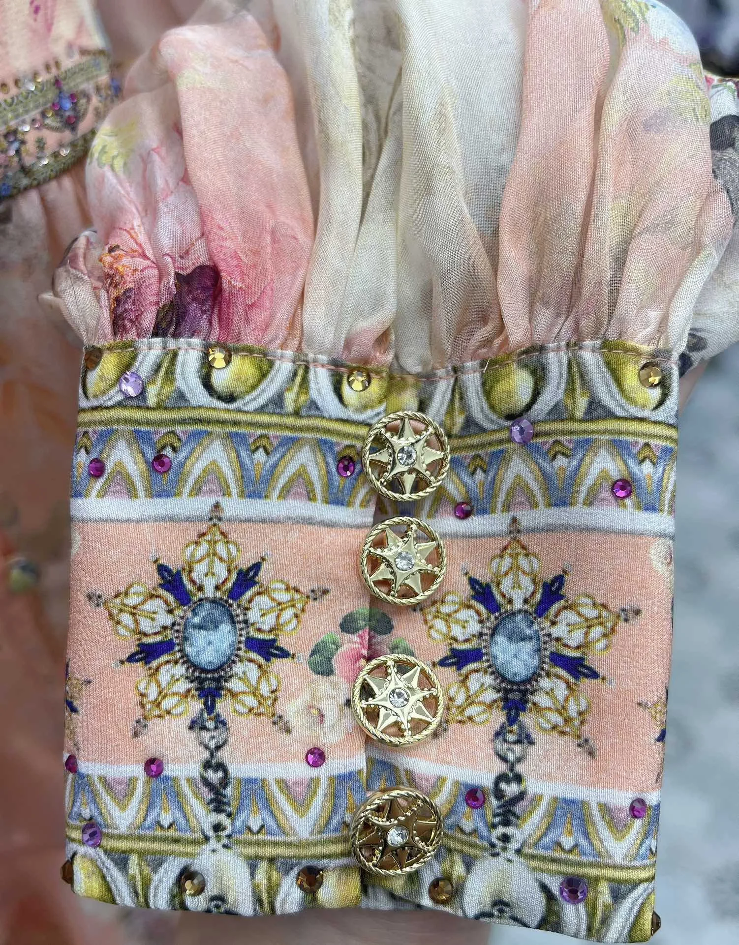 Flor rosa feminino vestido em camadas cristal frisado com decote em v cintura elástica único breasted férias feminino 100% seda mini robe