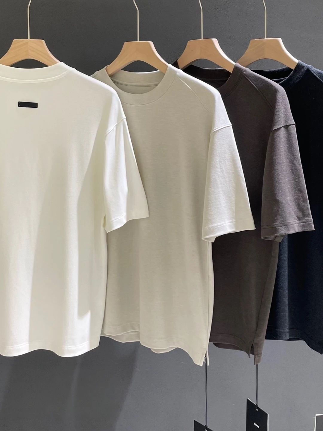 Loose Fit Men's Short Sleeve T-Shirt Modal Cotton round Neck Casual Top  Color Base Layer Shirt Comfortable Breathable S...