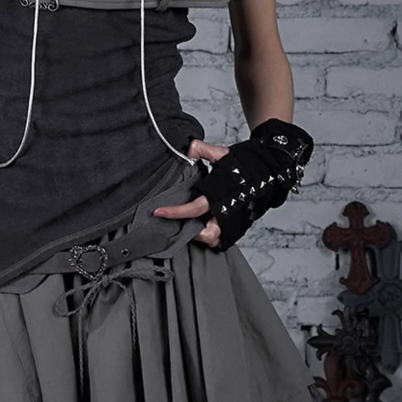 

Y2K Gothic Cross Revits Streampunk Rock Black Fleece Hot Girls Gloves Half Fingers Long Mittens