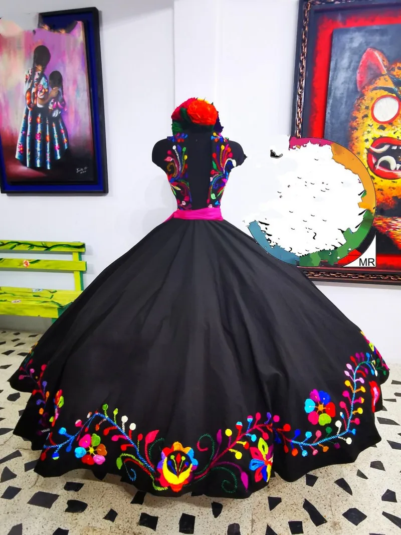 Black Charro Embroidery Quinceanera Dresses Prom Sweet 16 Mexican Girls Sleeveless Zipper vestidos de 15 años cutomsized