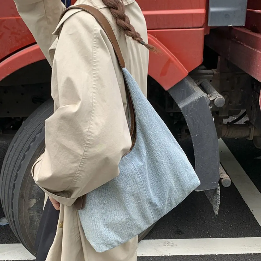 

Korean Style Denim Tote Bag Harajuku Cowboy Canvas Shoulder Bag Lightweight Large Capacity Commuting Underarm Bag Outing