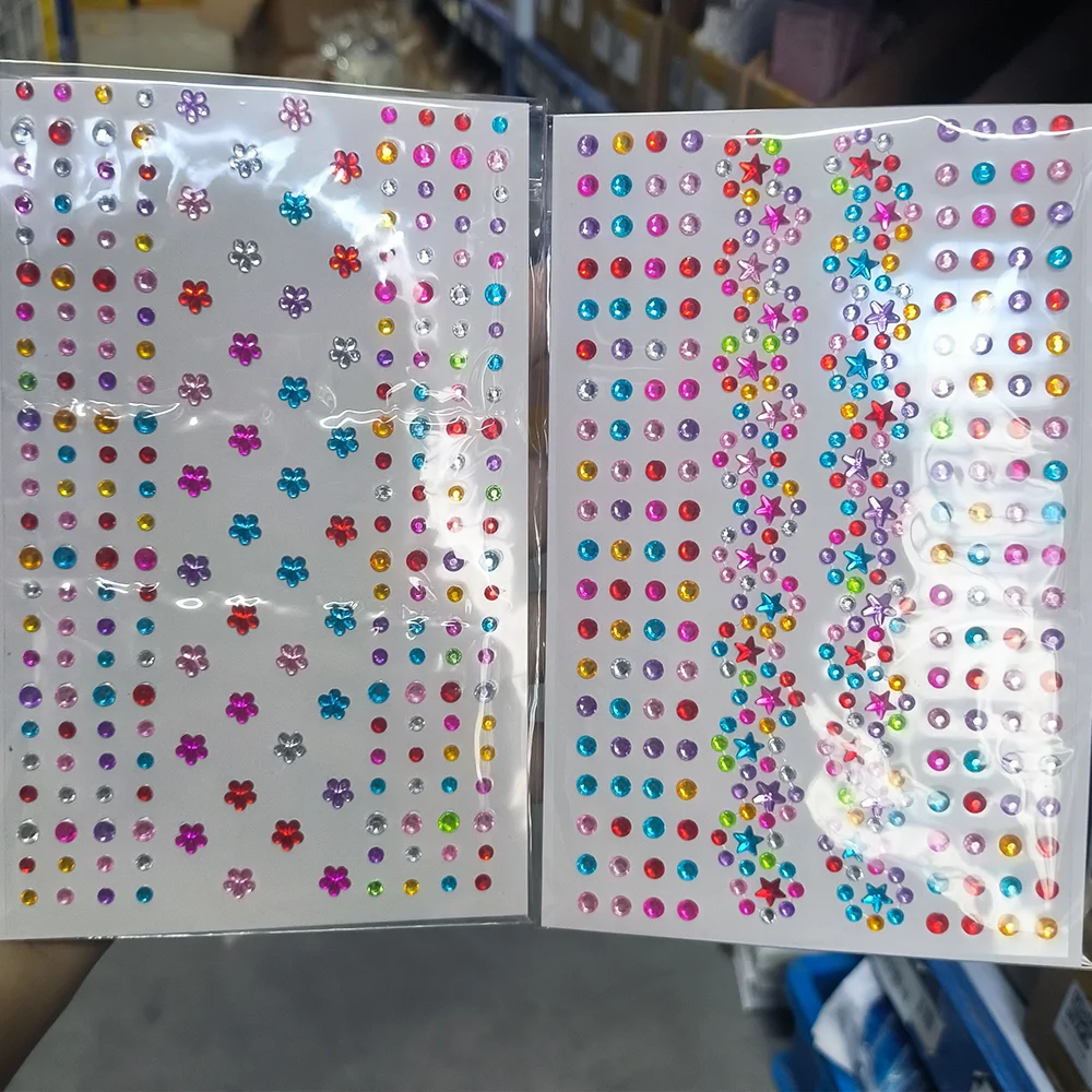 1 szt. Kolorowa naklejka 3D z diamentami w kształcie gwiazdy/kwiatu, błyszcząca, samoprzylepna, imitacja tatuażu na imprezę, scenę, makijaż, naklejki z klejnotami — zdjęcie 2