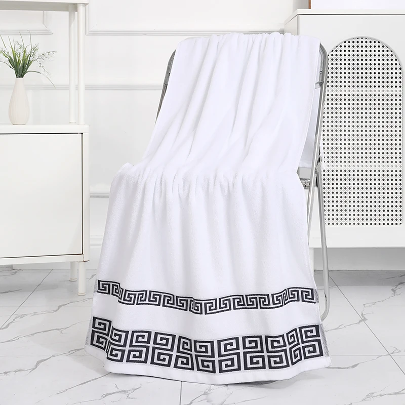 1 enlarged and thickened non shedding water absorbing household pure cotton patterned large bath towel