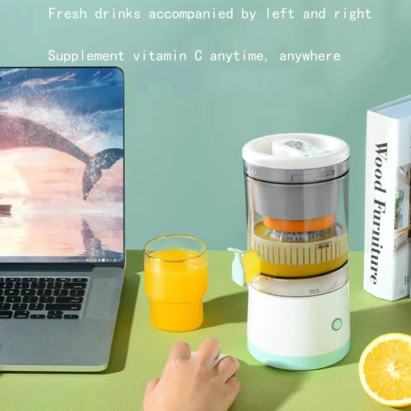 Fully Automatic Household Juicer, Portable Fruit Juicer, USB Charging Rotary Portable Small Juicer