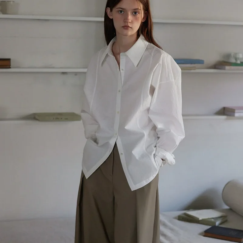 

Spring and Autumn New Deconstructed Back Buttoned Waist Loose Versatile Shirt