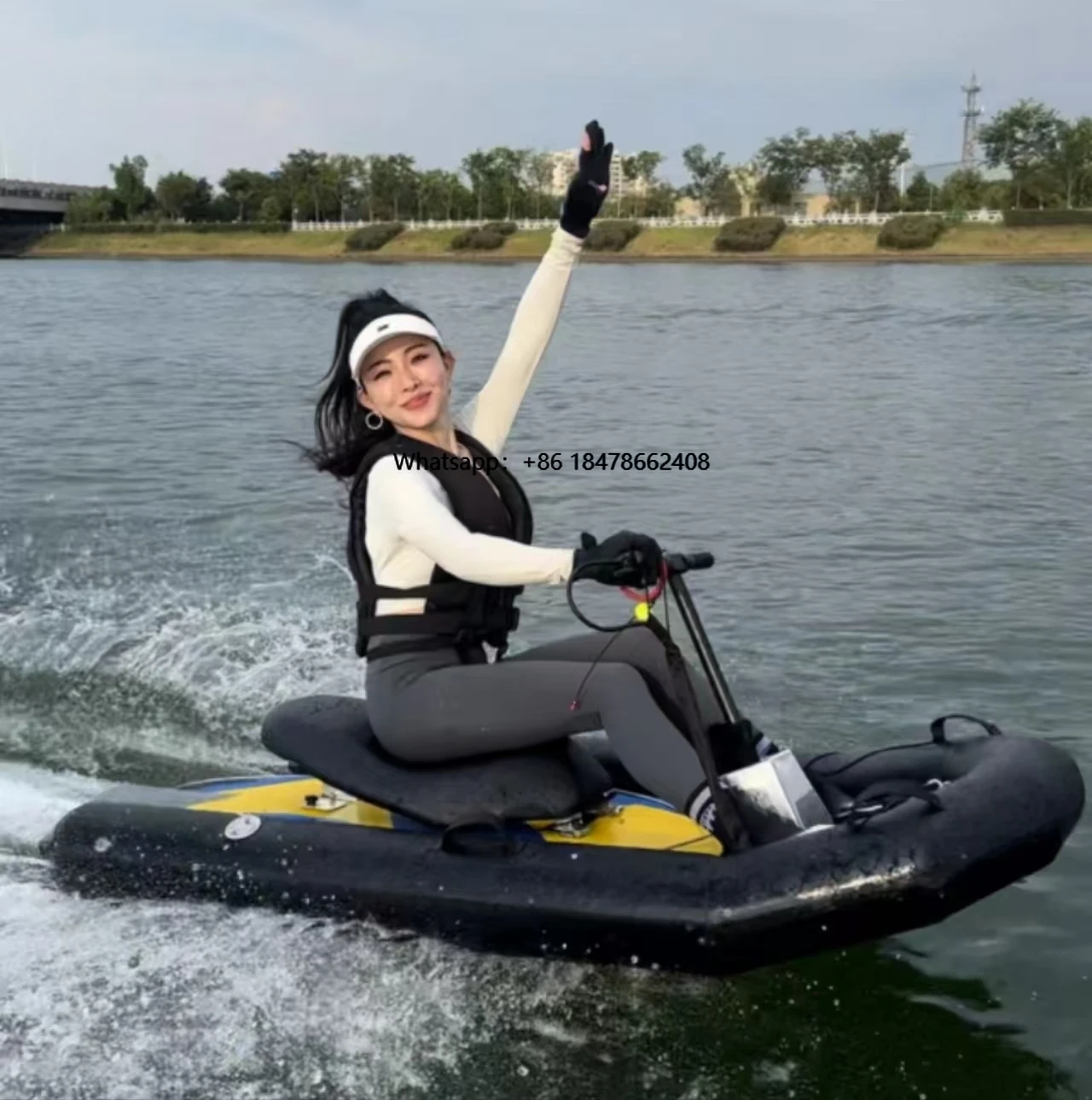 RUSH WAVE SurfKart Kit de planche de surf électrique professionnelle avec pont et siège en polyéthylène comprenant des accessoires de jet ski