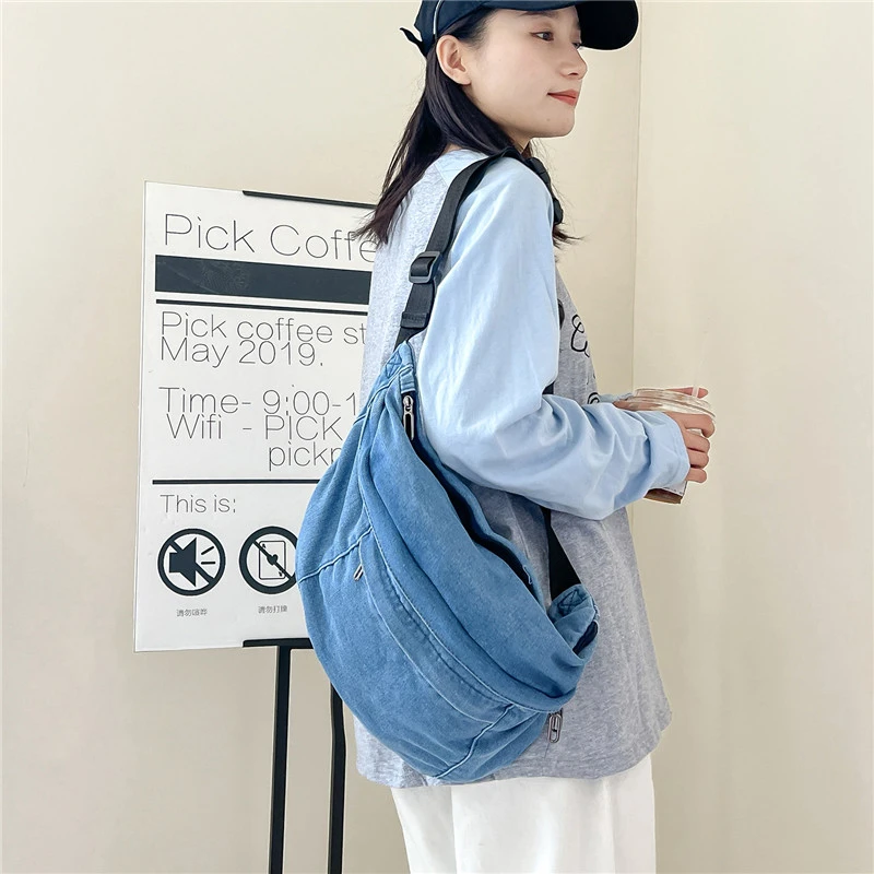 retro Denim Women Waist Bag College Style Chest Pack Casual Fanny Pack Large Capacity Unisex Shoulder Crossbody Bag and Belt Bag