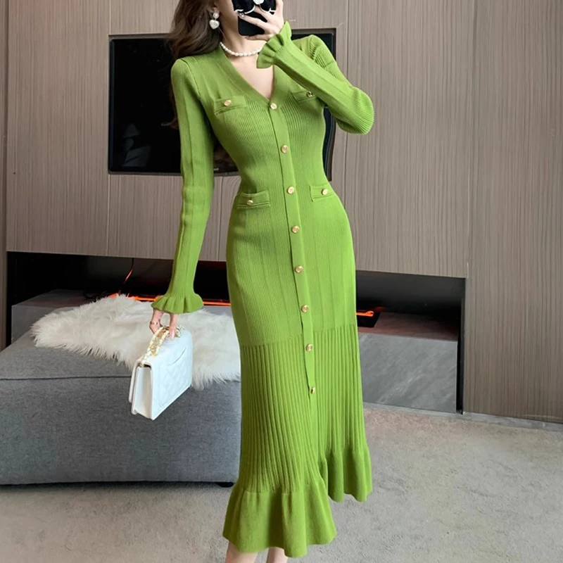 YuooMuoo Brand Fashion Autumn Winter Knitted Long Dress French Style Letter Buttons Elegant Sweater Dress Lady Office Bodycon