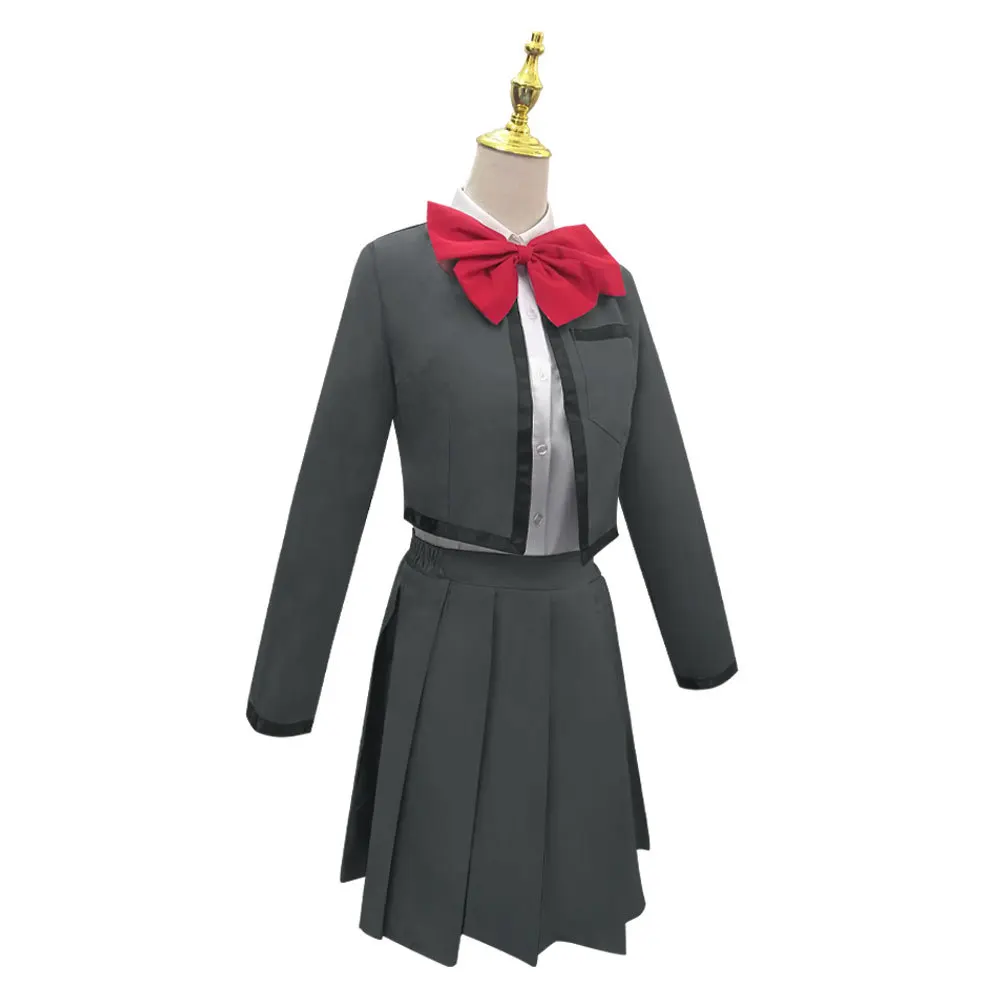 كوسبلاي لشخصيات كاناتا نيجي من "Revue Starlight" Misa Tengoku وHana Kuchiki