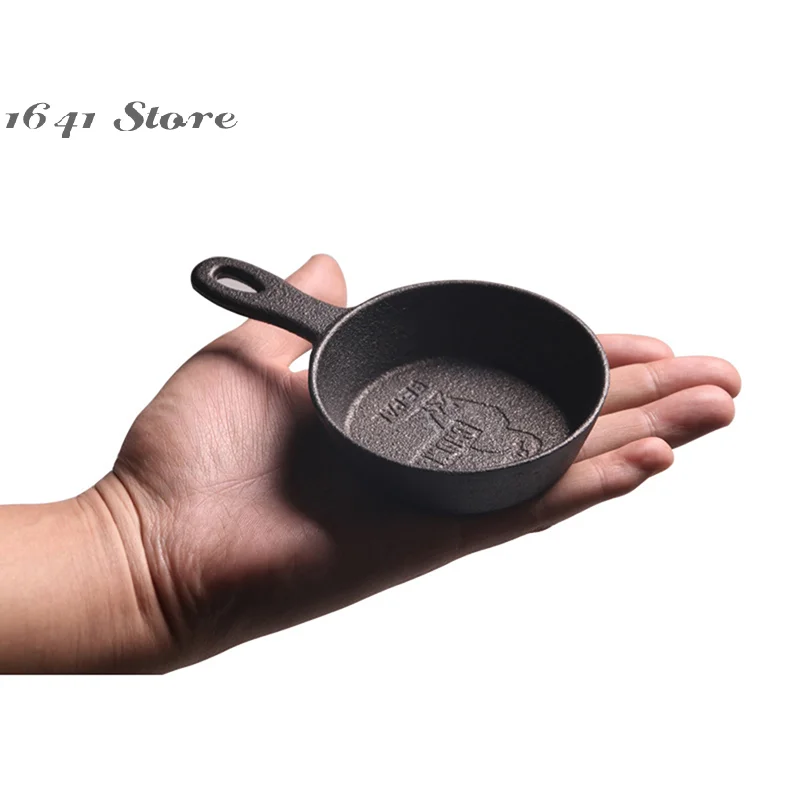 （NEW）8.5CM Cast Iron Skillet Non-stick Mini Egg Frying Pan for Kitchen Cookware
