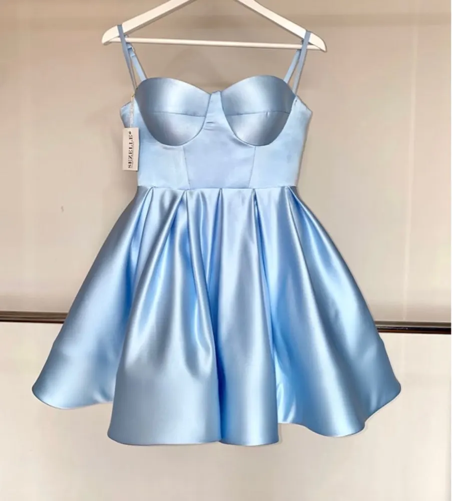 

Light Blue A-Line Prom Dresses Short