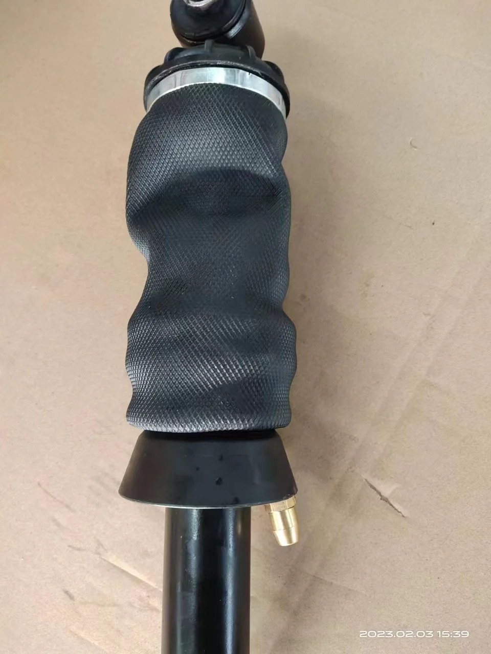 504060233 504060241 CAB SHOCK ABSORBER